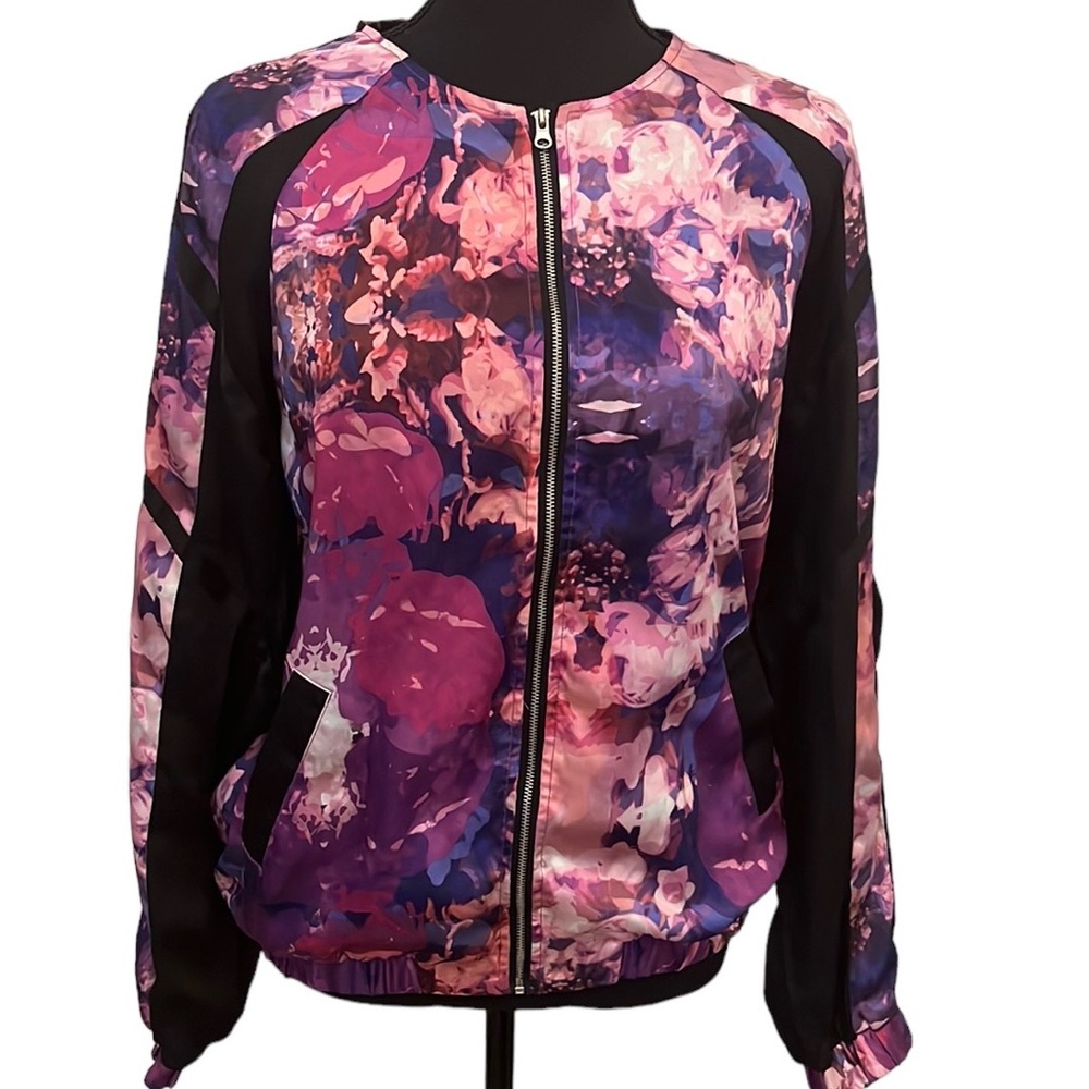 Stylestalker Women’s Homies Bomber Jacket Size Medium